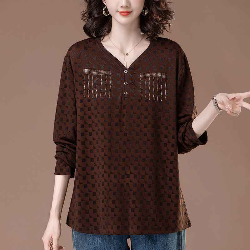 V-neck long sleeved T-shirt for women