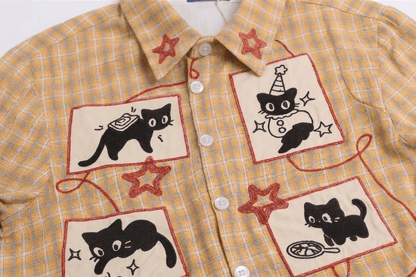 Retro Cute Cat Graphic Print Short Sleeve Button-Down Shirt | MuddyStock Originals