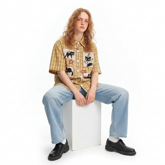 Retro Cute Cat Graphic Print Short Sleeve Button-Down Shirt | MuddyStock Originals MuddyStock