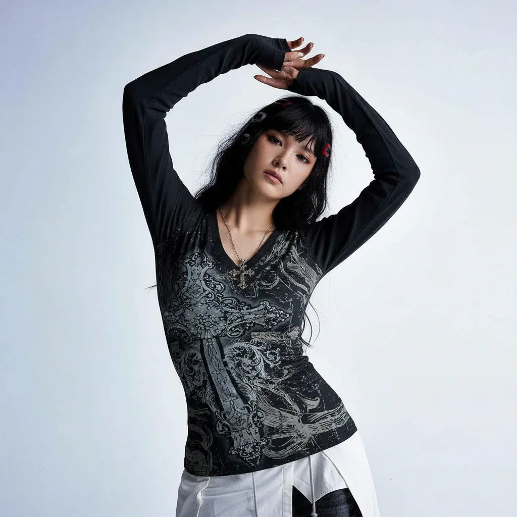 Black printed T retro V long sleeved waist slimming top for women | MuddyStock Originals eprolo