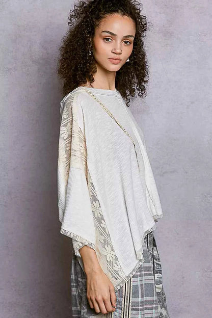 Short Sleeve Hoodie Top with Lace Detail For Women Trendsi