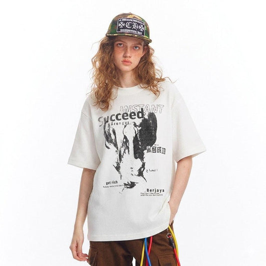 Abstract pattern printed short sleeved t-shirt for women | MuddyStock Originals