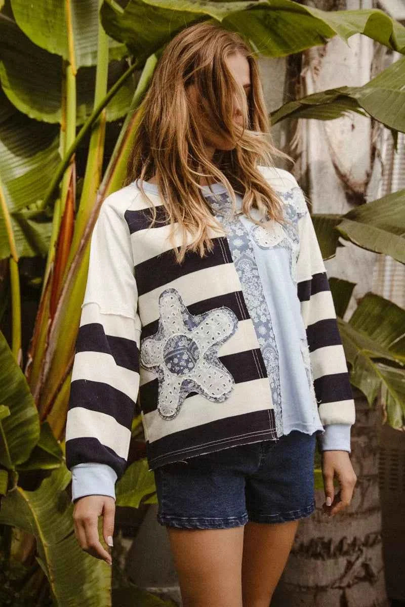 Patchwork Striped Round Neck Sweatshirt For Women Trendsi