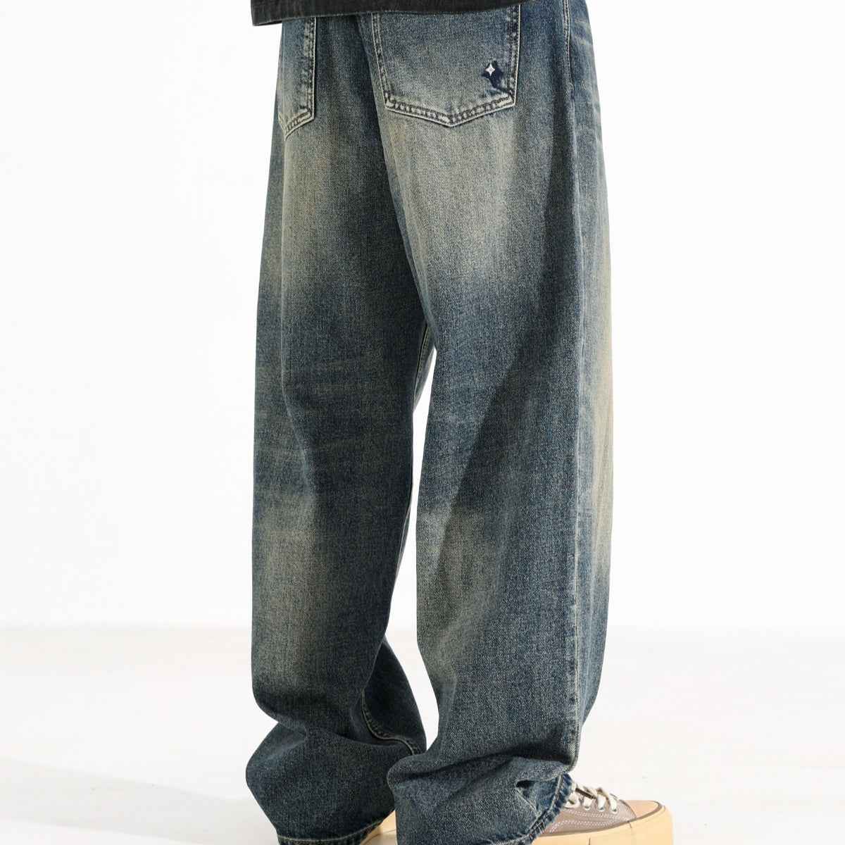 American Retro Hanging Loose Wide Leg Jeans For Men MuddyStock