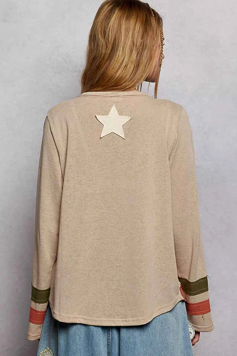 Double Gauze American Flag Patch V-Neck Long Sleeve T-Shirt For Women Trendsi